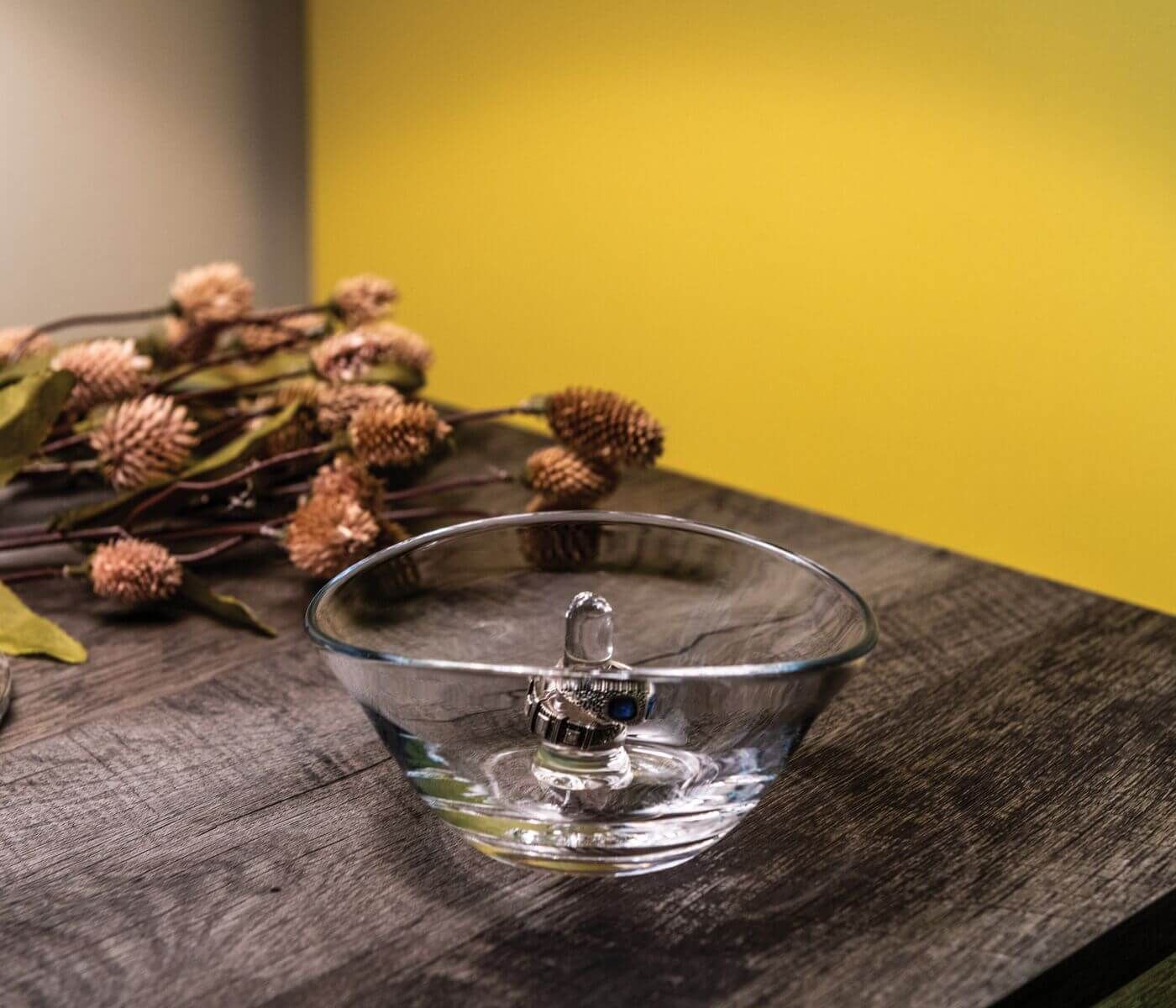 Simon Pearce Champlain Ring Holder