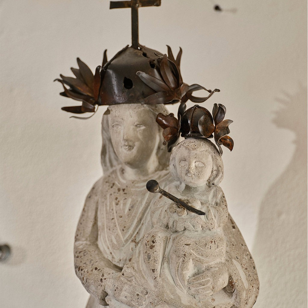 Jan Barboglio La Reina D' Familia