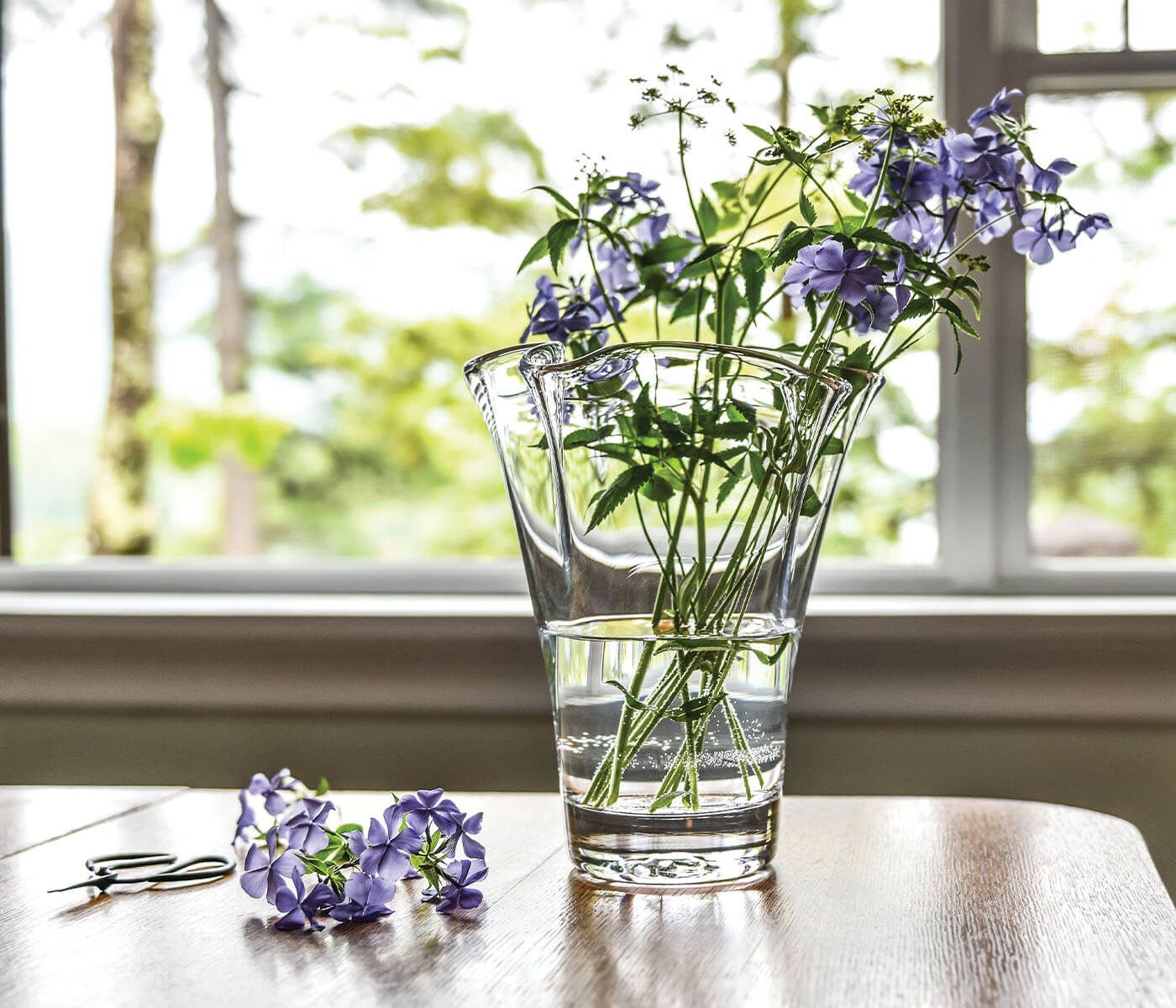 Simon Pearce Anemone Vase