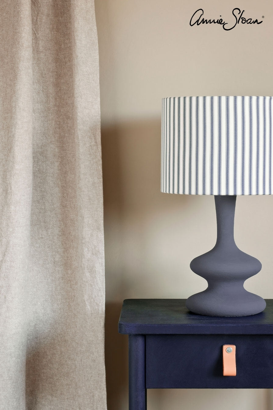 Annie Sloan Chalk Paint, Oxford Navy