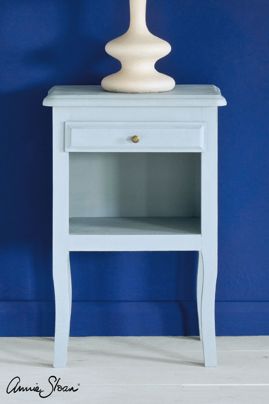 Annie Sloan Chalk Paint, Louis Blue