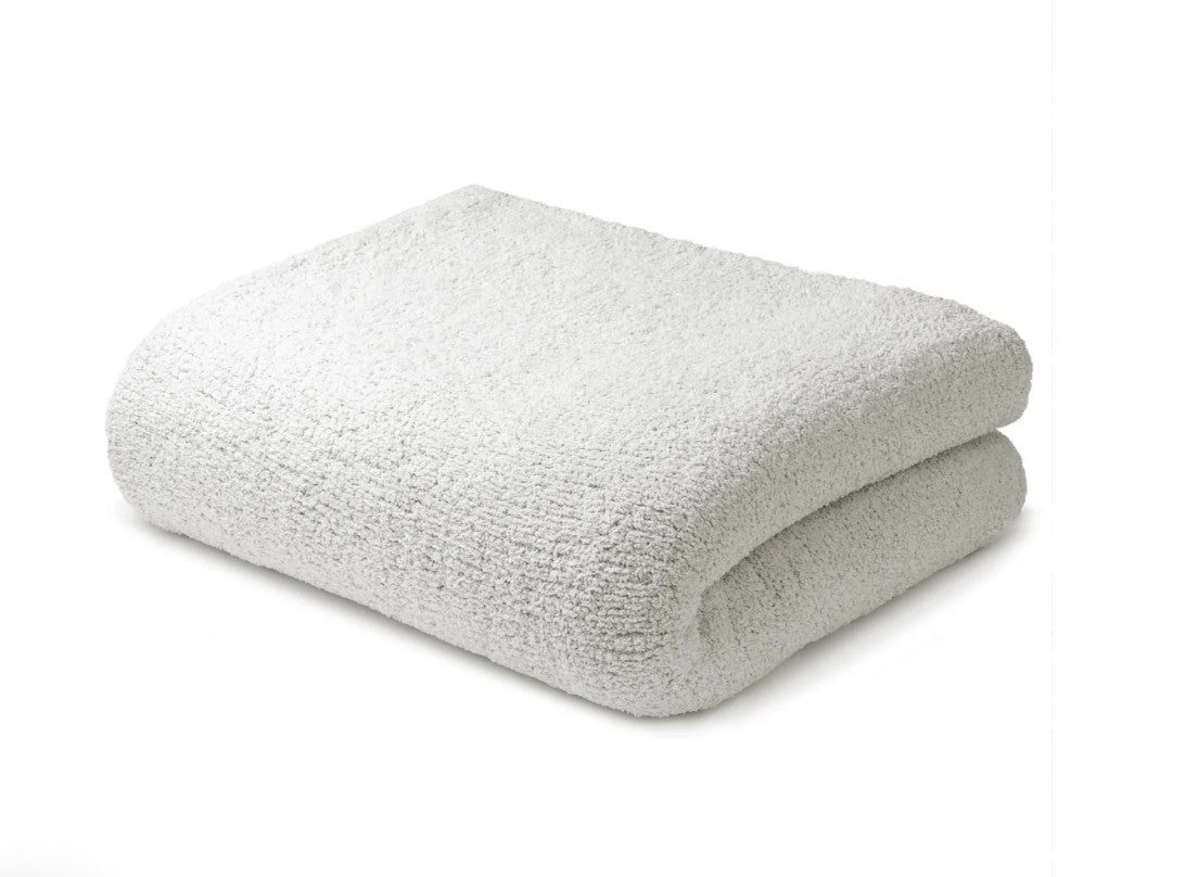 Kashwére Queen Blanket (Solid) - Chenilla Cloud™